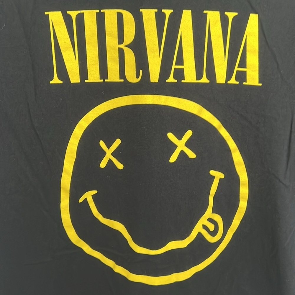 Nirvana Graphic TShirt Black Size Large